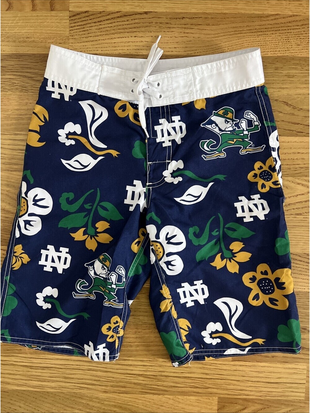 Notre Dame Fighting Irish Swimming Trunks Board Shorts Size 27 EUC!